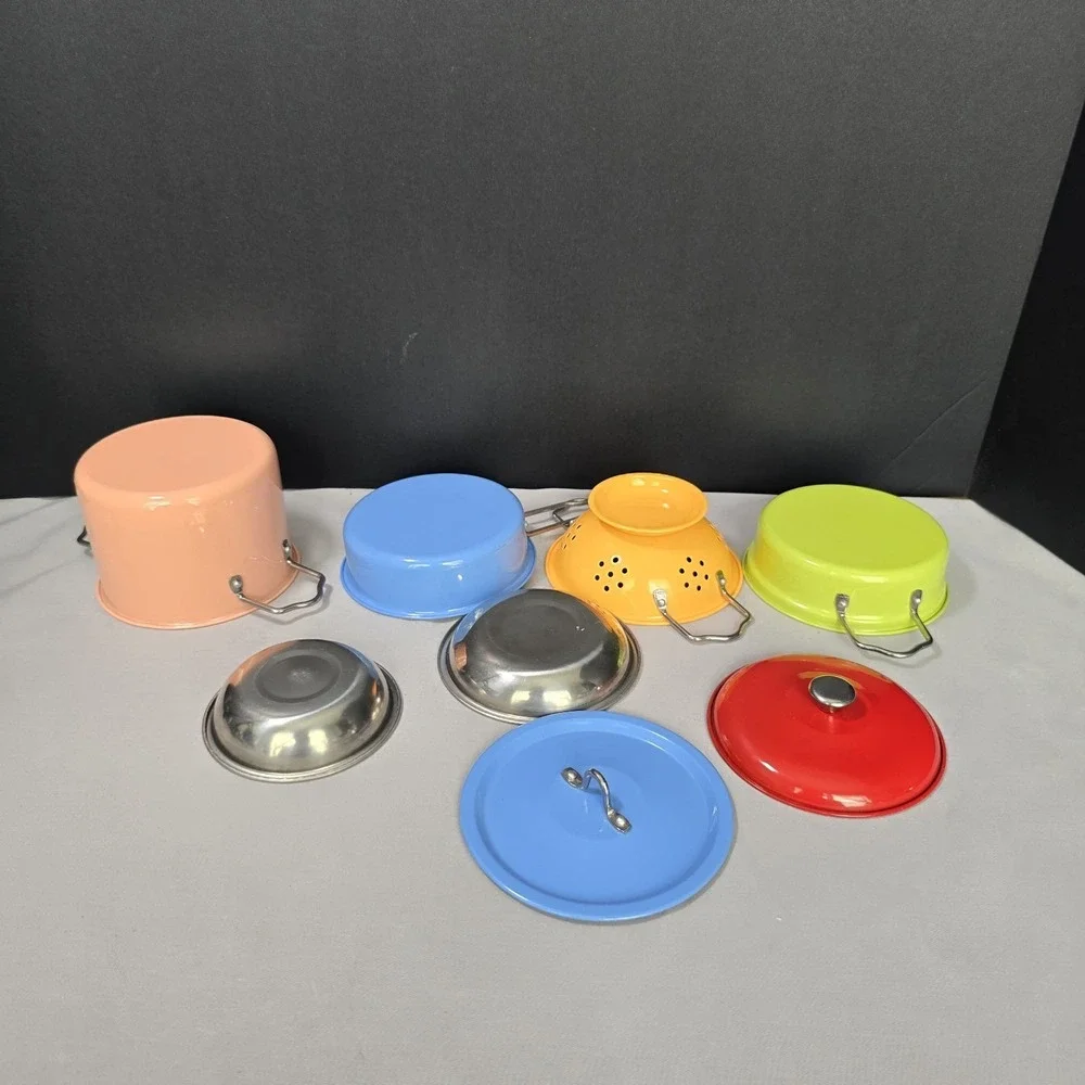 Mix Match Small Foot Metal Cookware Set Pretend Play 11751